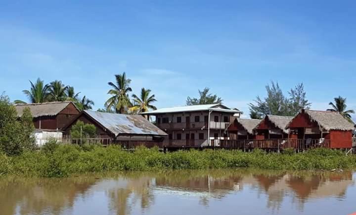 La Capannina Chez Lea Hotell Morondava Eksteriør bilde